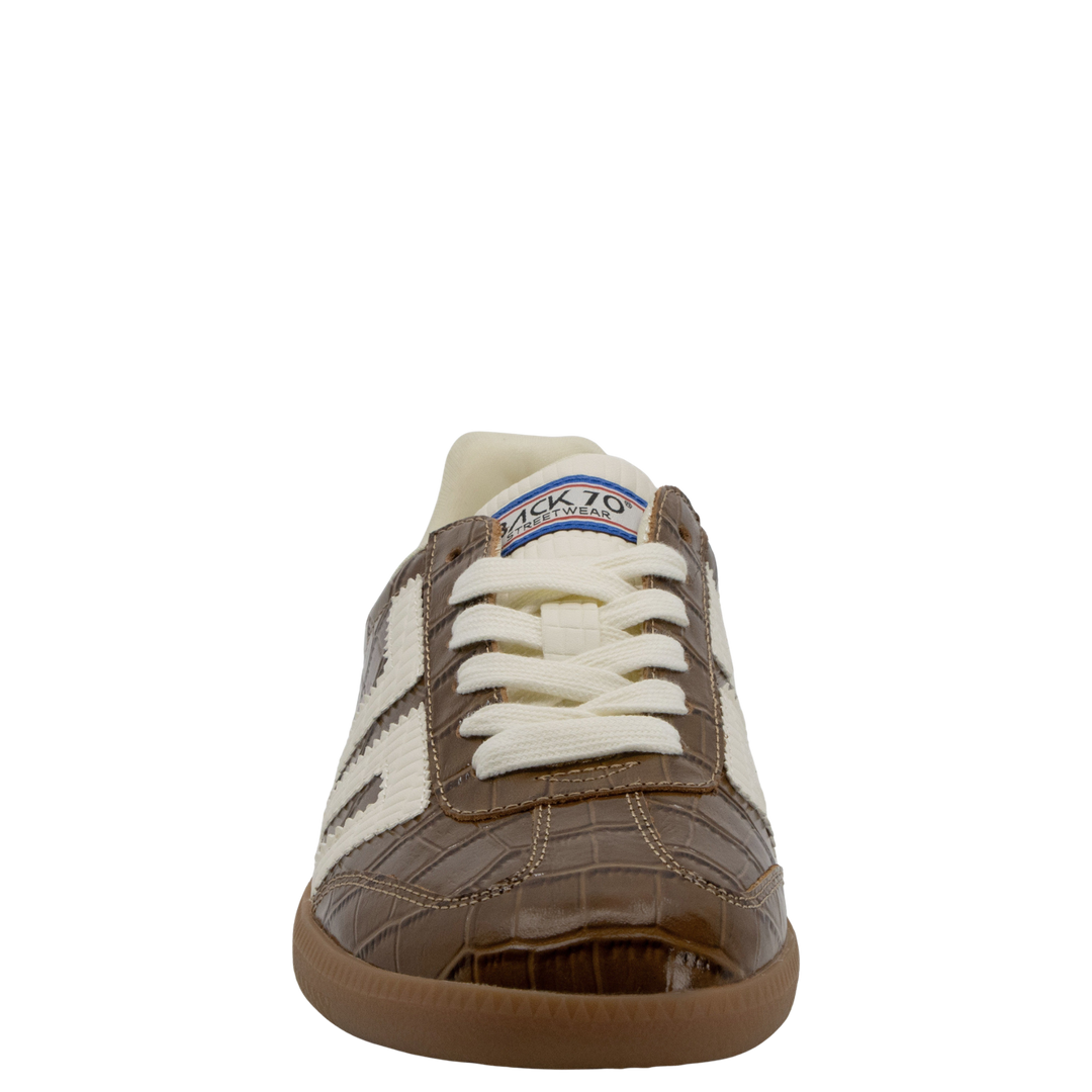 CLOUD K in BROWN MILK Sneakers
