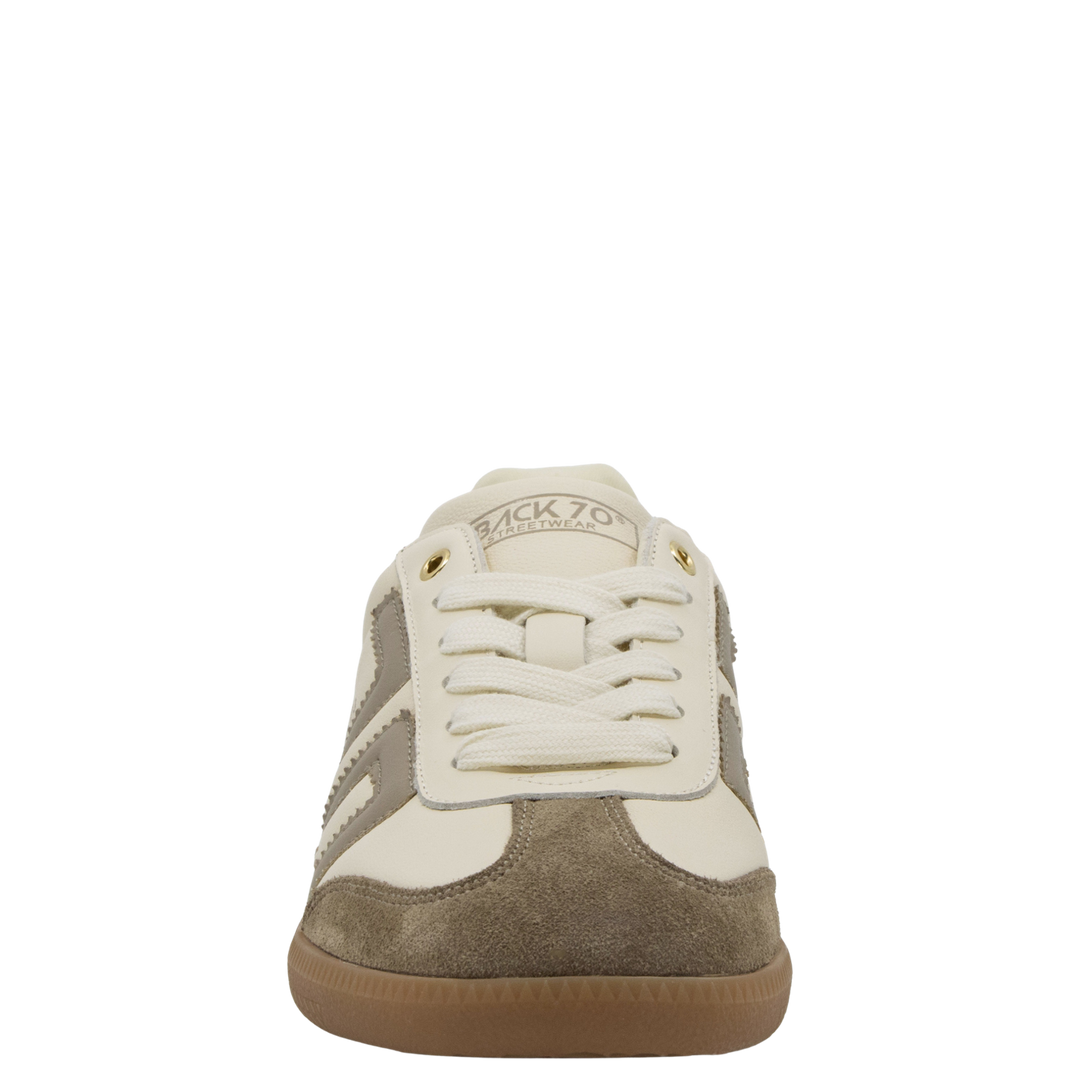CLOUD NM in MILK TAUPE Sneakers