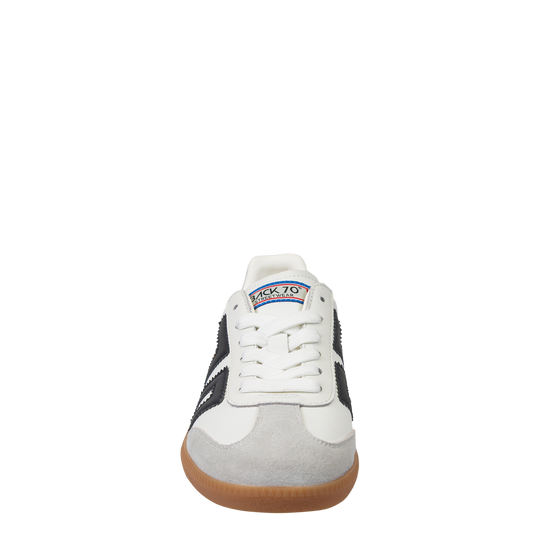 CLOUD in WHITE BLACK, front view