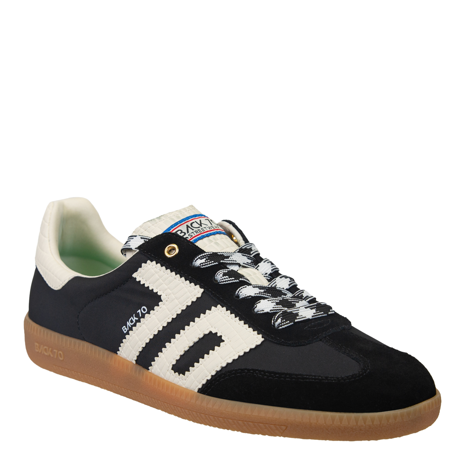 定番人気！ GHOST in BLACK Sneakers – Back 70 USA トップス