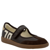 AYA in COFFEE MILK Sneakerina