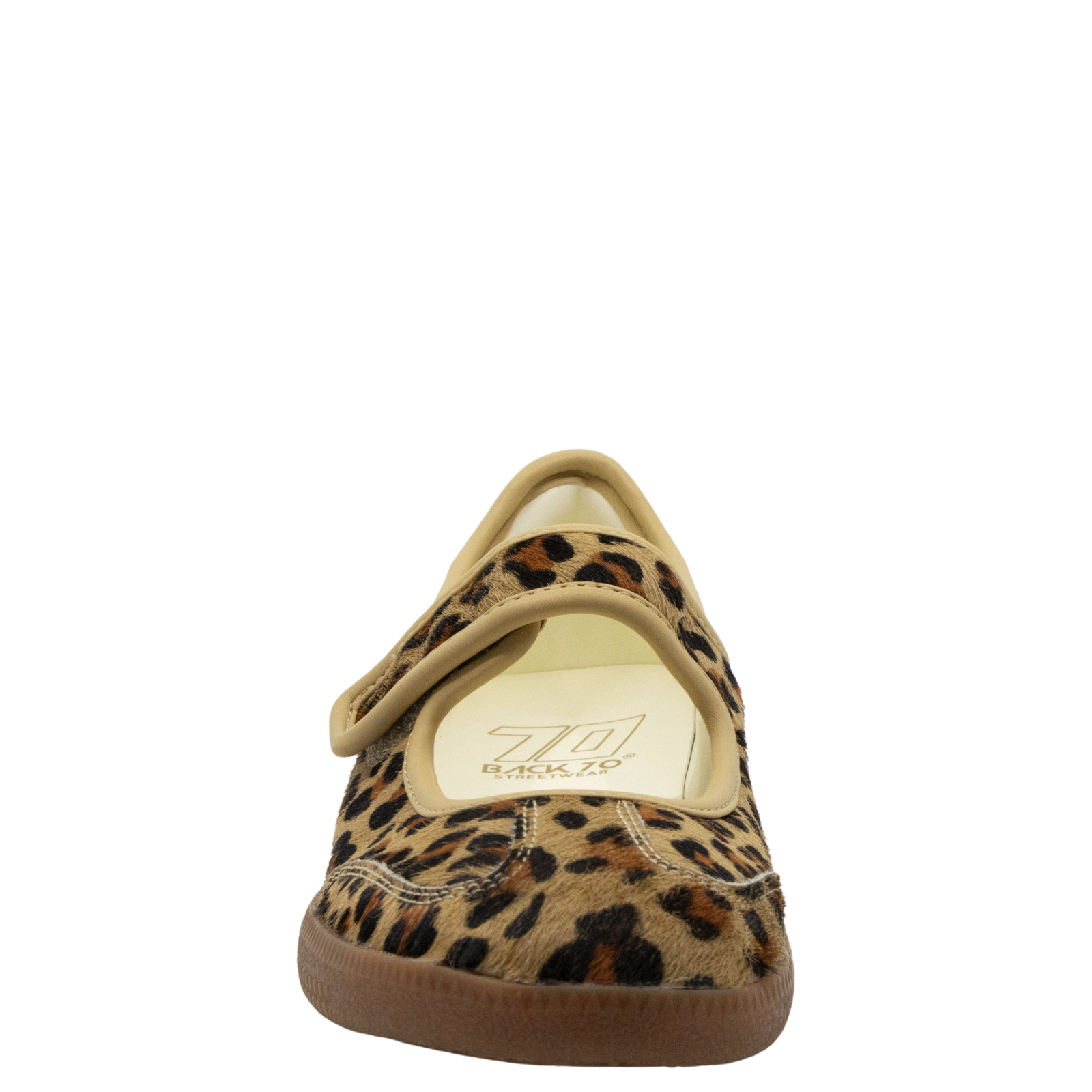 AYA in LEOPARD MILK Sneakerina