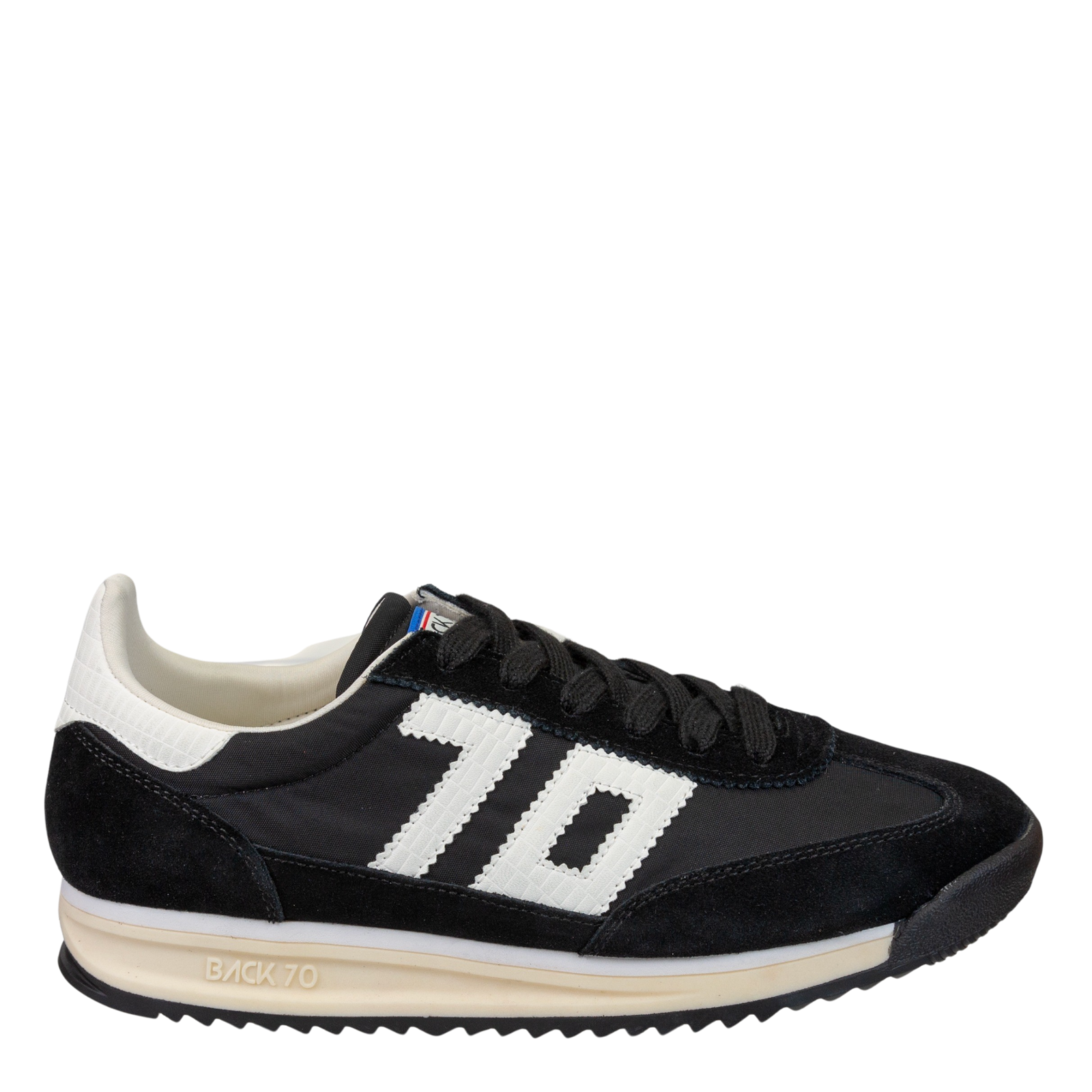 BARKLEY JOGGER in BLACK, right view