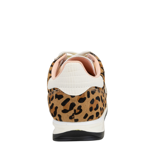 BARKLEY JOGGER in LEOPARD CAMEL WHITE, back view