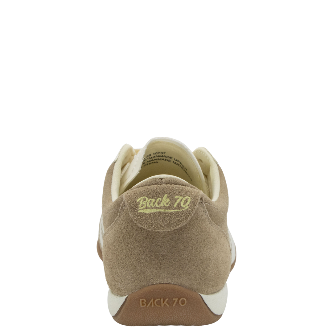 BOXEUR in TAN Sneakers