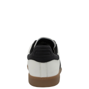 CLOUD 600 in WHITE BLACK Sneakers