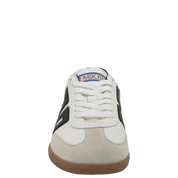 CLOUD 600 in WHITE BLACK Sneakers