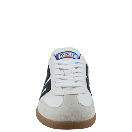 CLOUD 600 in WHITE BLACK Sneakers