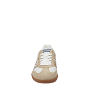 CLOUD in BEIGE Sneakers
