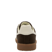 CLOUD C in COFFEE MILK Sneakers