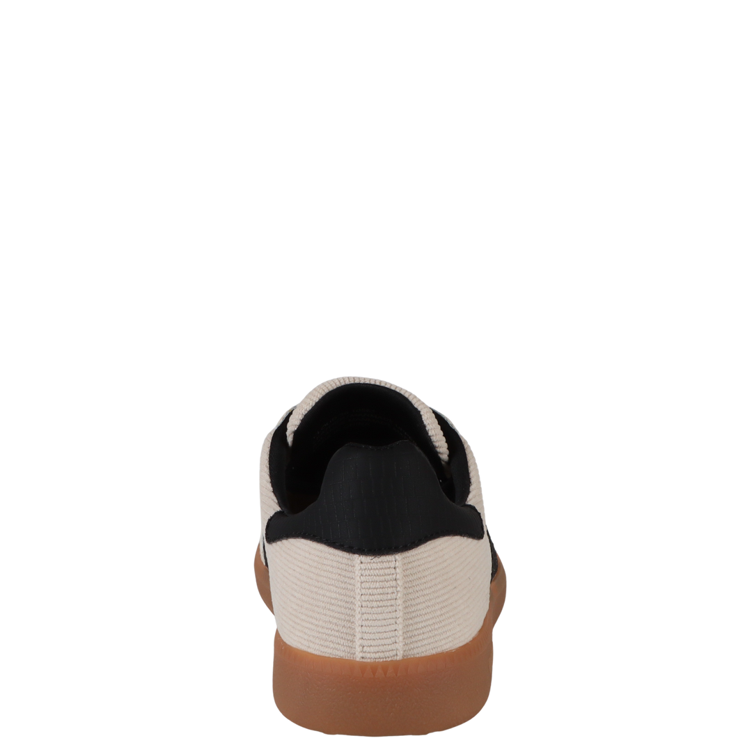 CLOUD C in CREAM BLACK Sneakers