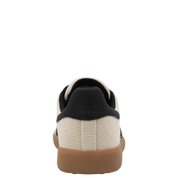 CLOUD C in CREAM BLACK Sneakers