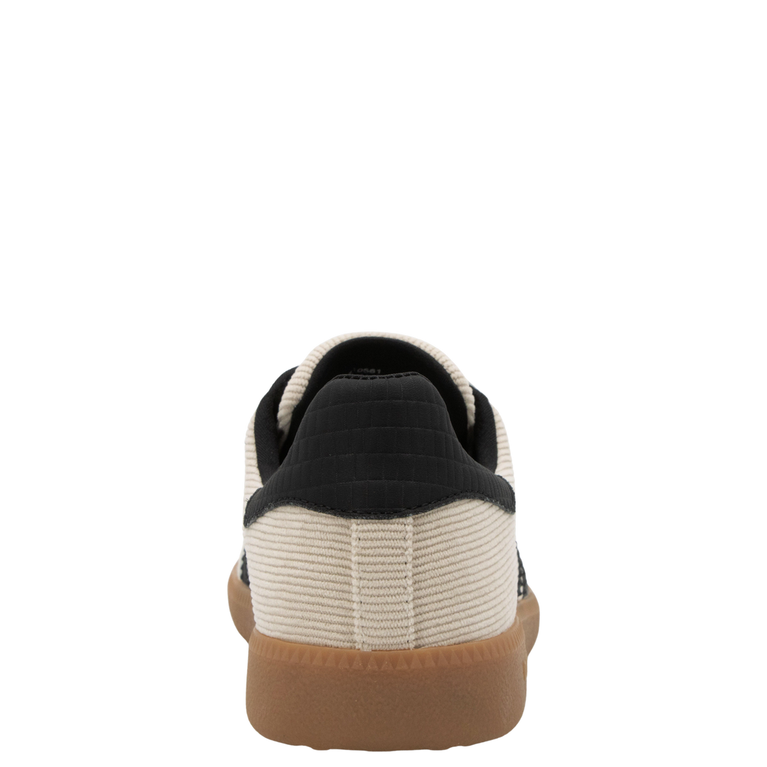 CLOUD C in CREAM BLACK Sneakers