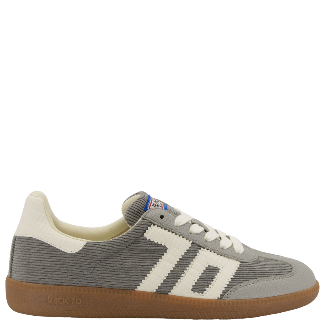 CLOUD C in GREY MILK Sneakers