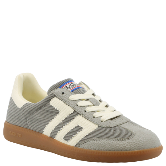 CLOUD C in GREY MILK Sneakers