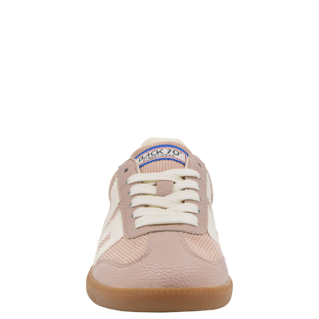 CLOUD C in NUDE MILK Sneakers