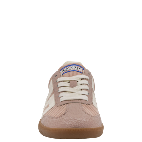 CLOUD C in NUDE MILK Sneakers