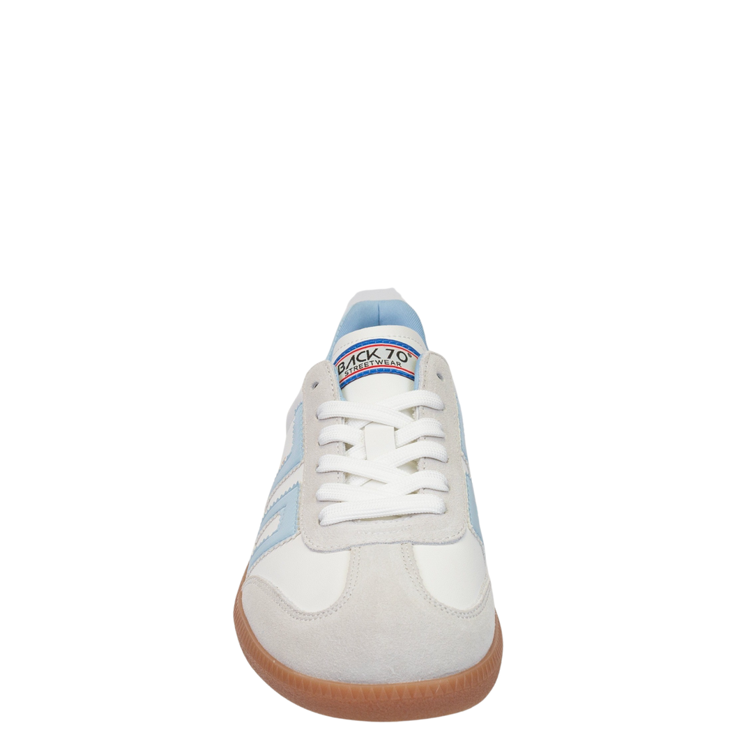 CLOUD in LIGHT BLUE Sneakers