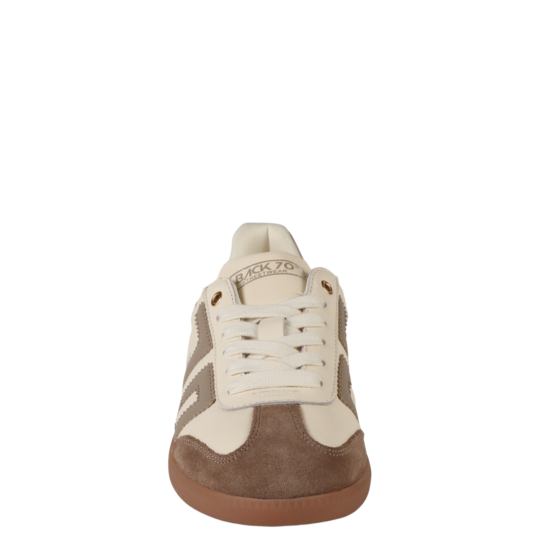 CLOUD NM in MILK TAUPE Sneakers