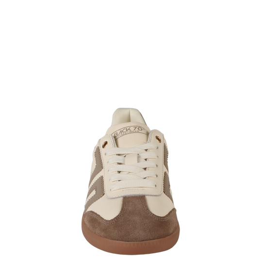 CLOUD NM in MILK TAUPE Sneakers