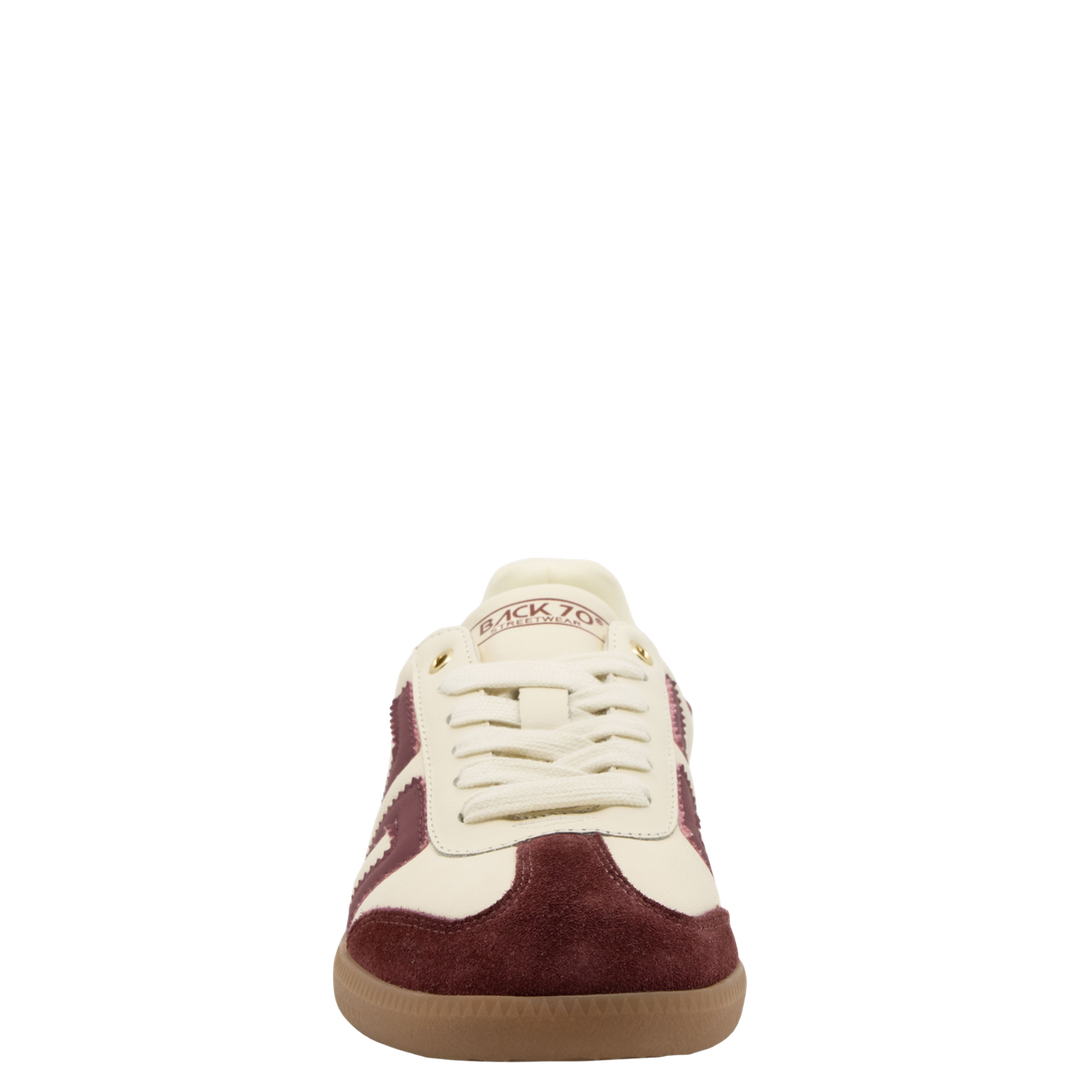 CLOUD NM in MILK WINE Sneakers
