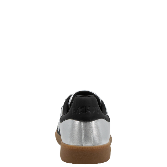 CLOUD NM in SILVER BLACK Sneakers