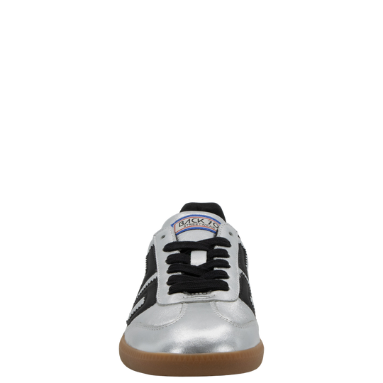 CLOUD NM in SILVER BLACK Sneakers