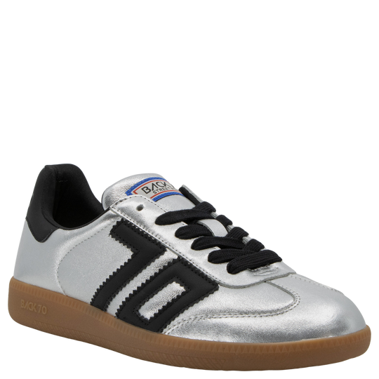 CLOUD NM in SILVER BLACK Sneakers