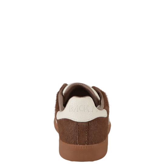 CLOUD P in TAUPE MILK, back view