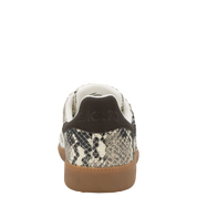 CLOUD SR in MILK WHITE Sneakers