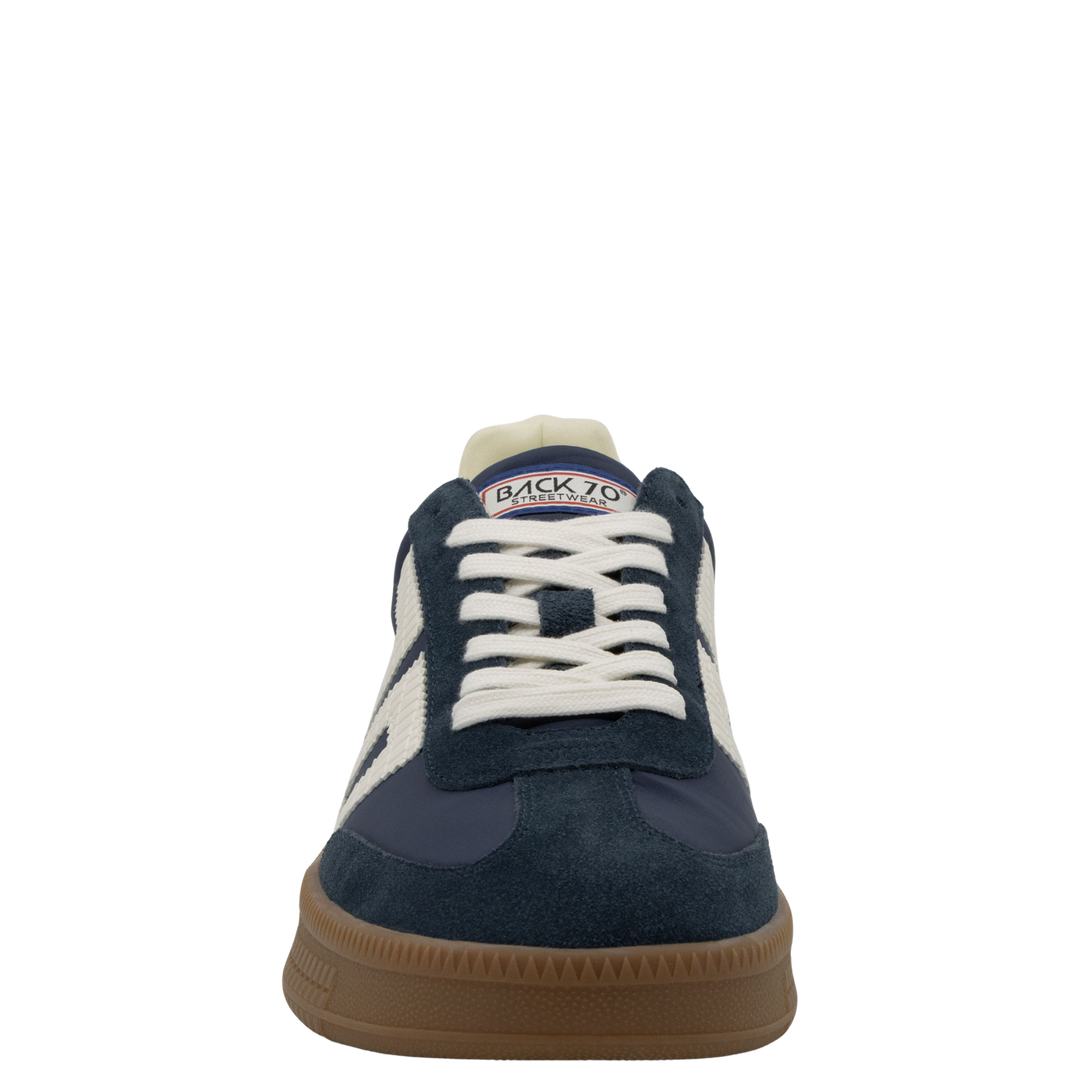 DOUBLE Y in NAVY Sneakers