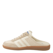 EASTER in SACCO MILK, left view