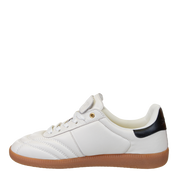 FLUFFY in WHITE Sneakers