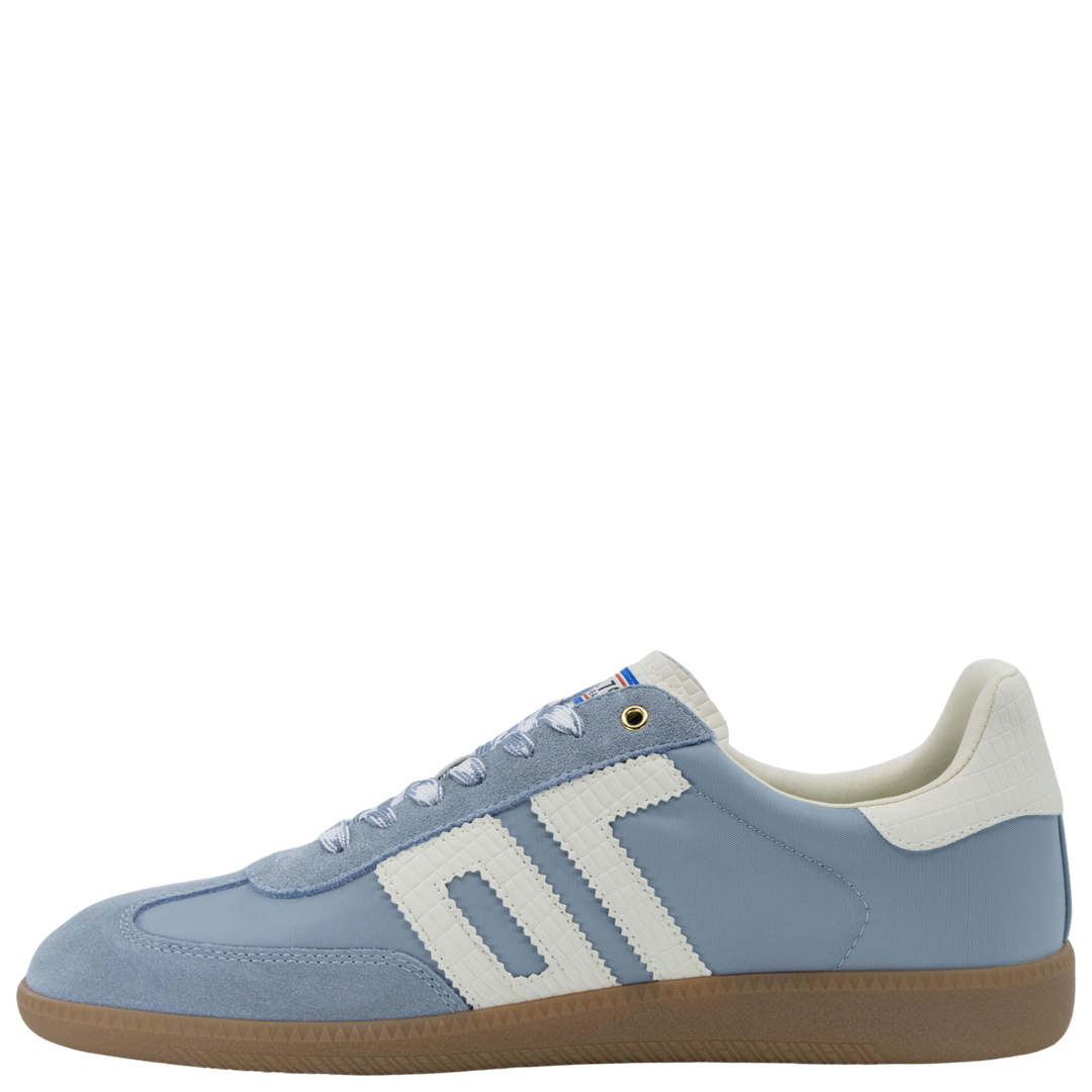 GHOST 600 in SKY Sneakers