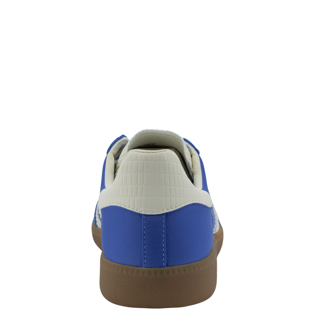 GHOST in BLUE MILK Sneakers