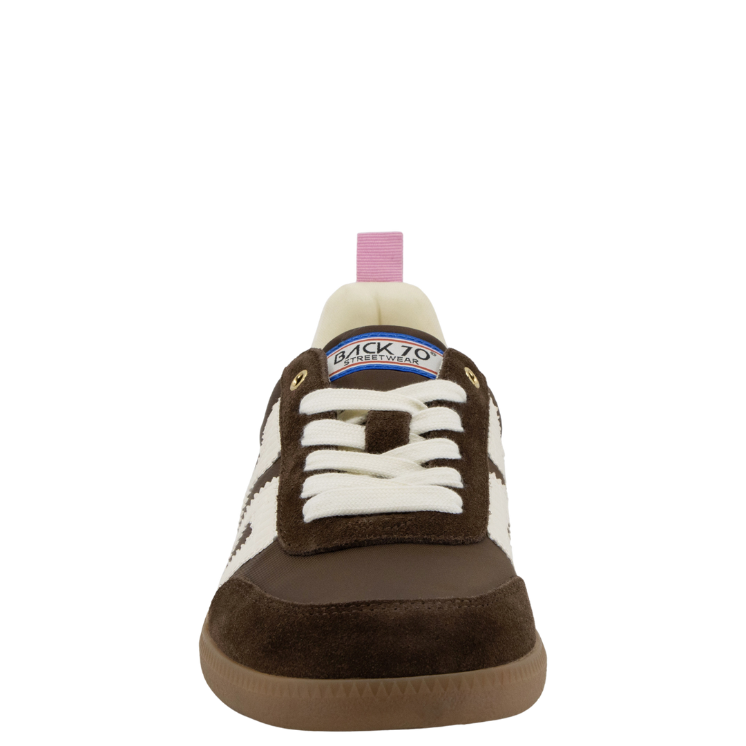 GHOST N in COFFEE PINK MILK Sneakers