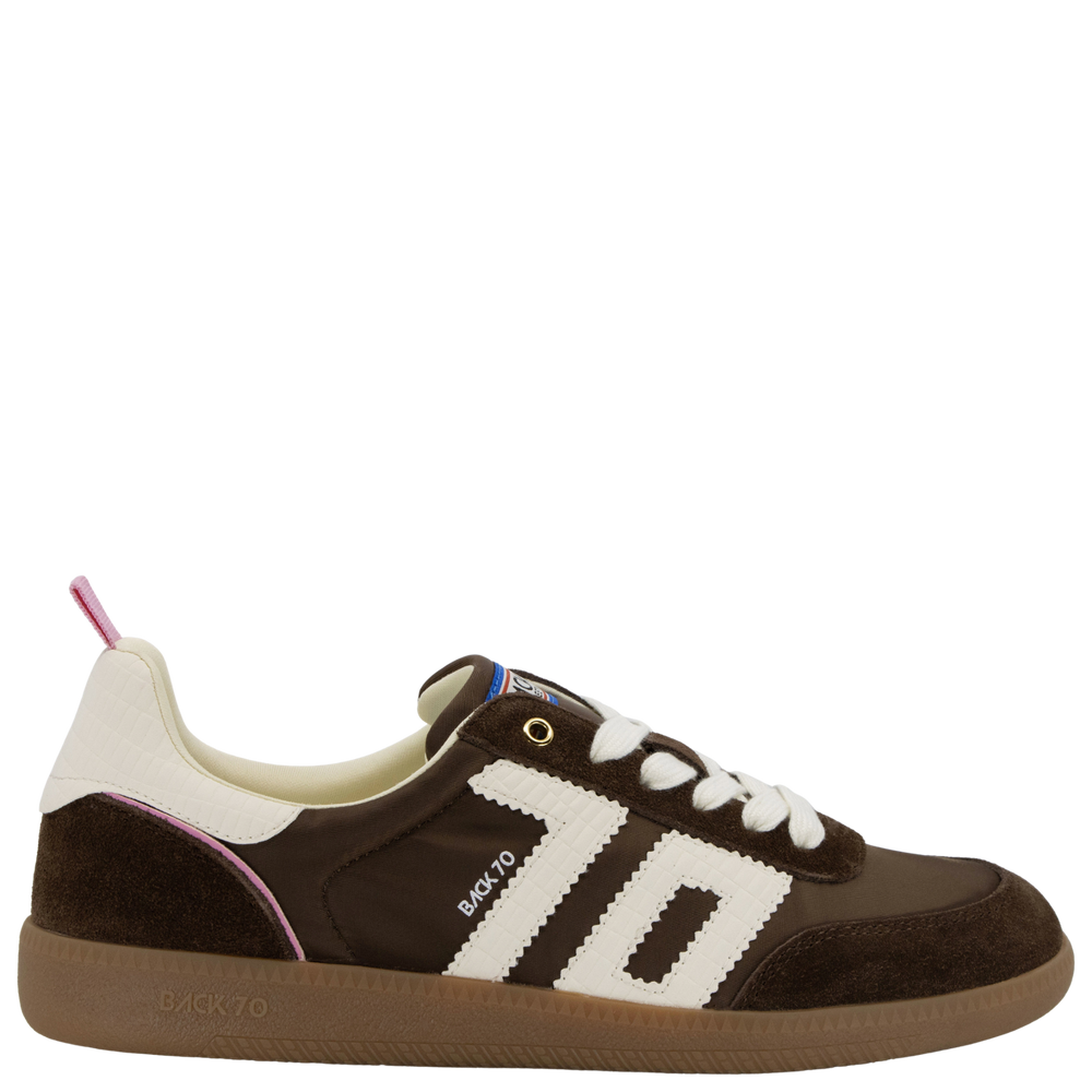 GHOST N in COFFEE PINK MILK Sneakers