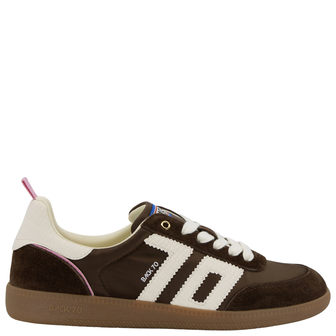 GHOST N in COFFEE PINK MILK Sneakers