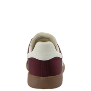 GHOST in WINE MILK Sneakers