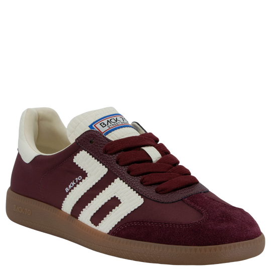 GHOST in WINE MILK Sneakers