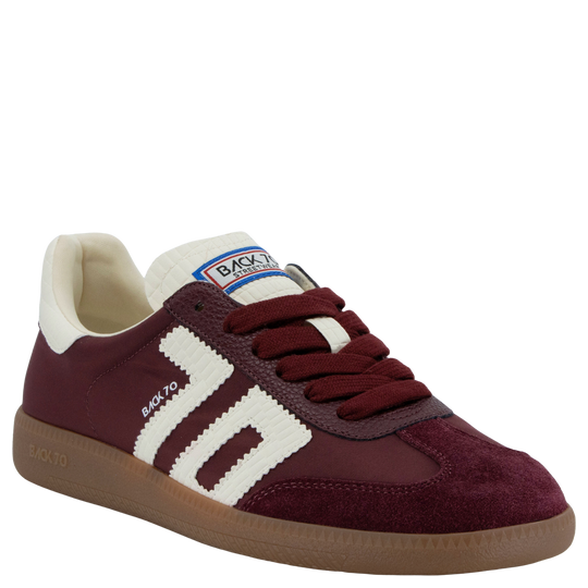 GHOST in WINE MILK Sneakers