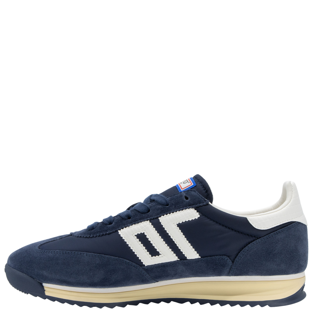 JOGGER FC 600 in NAVY MILK Sneakers