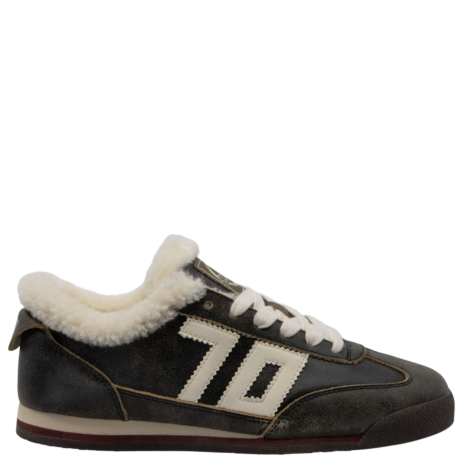 LEON W26 in GUN BUTTER, right view