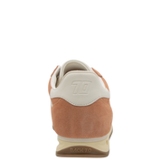 RUNNER in PEACH Sneakers