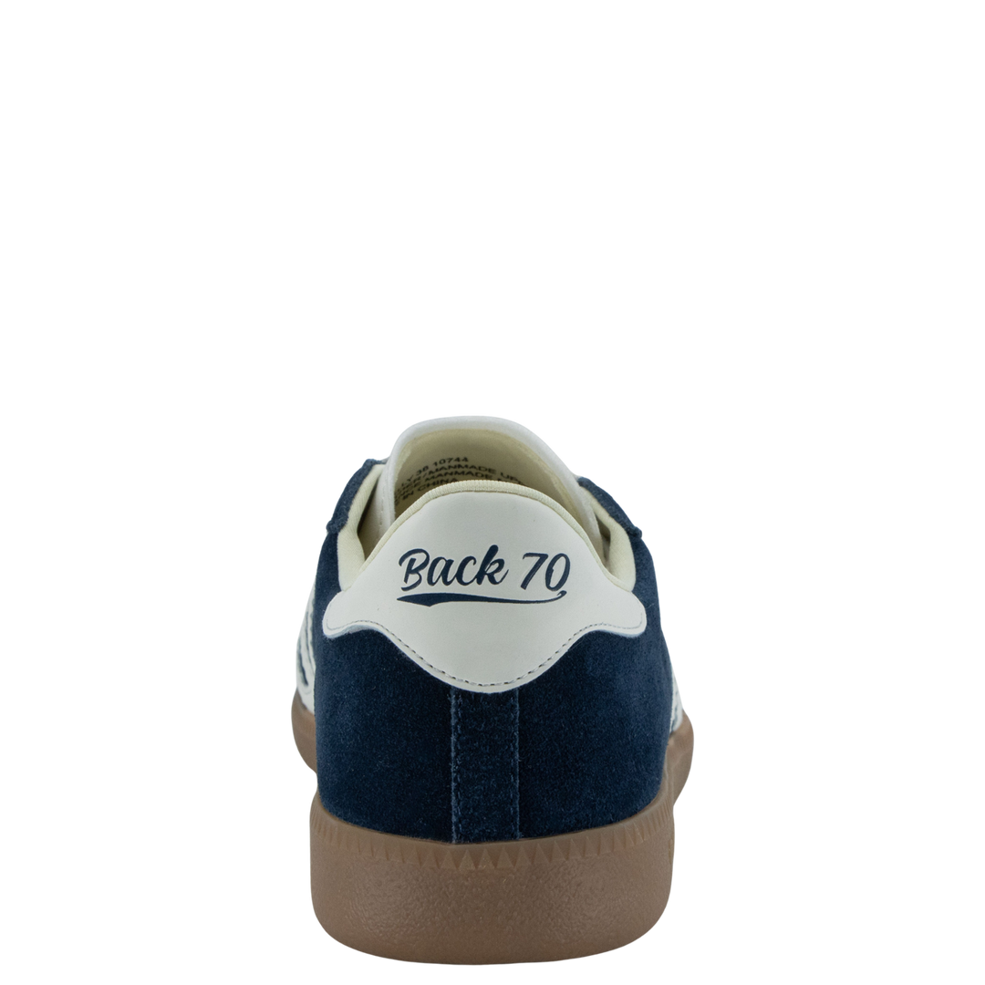 SHELLY in NAVY Sneakers