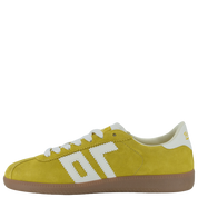 SHELLY in YELLOW Sneakers